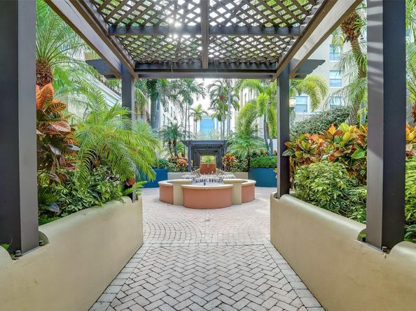 520 SE 5th 2406, Fort Lauderdale FL 33301