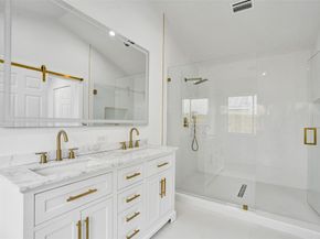 340 Oregon Ln, Boca Raton FL 33487
