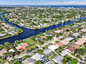 340 Oregon Ln, Boca Raton FL 33487