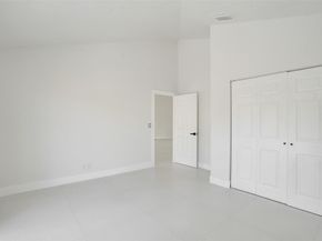 340 Oregon Ln, Boca Raton FL 33487