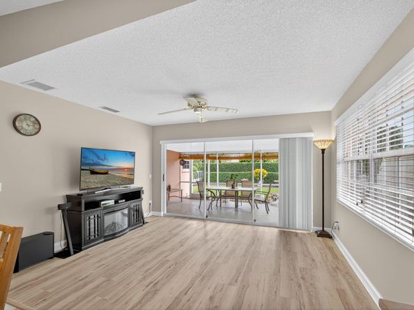 4174 Royal Oak Drive, Palm Beach Gardens FL 33410