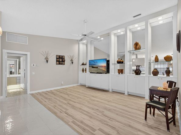 4174 Royal Oak Drive, Palm Beach Gardens FL 33410