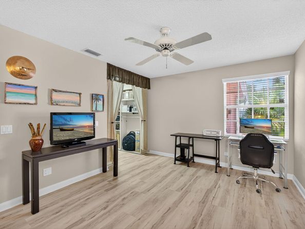4174 Royal Oak Drive, Palm Beach Gardens FL 33410