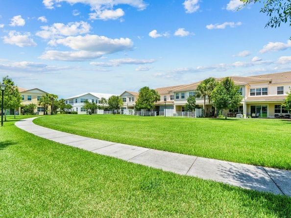 62 Sabal Court, Royal Palm Beach FL 33411