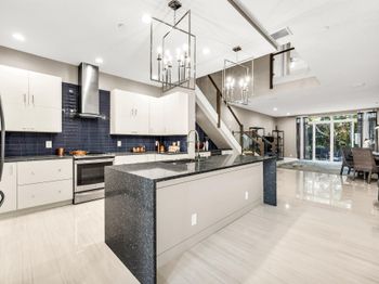 2115 S Ocean Boulevard
