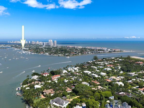 2323 Lake Drive 201, Singer Island FL 33404