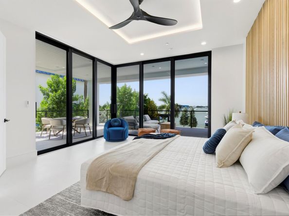 2323 Lake Drive 201, Singer Island FL 33404