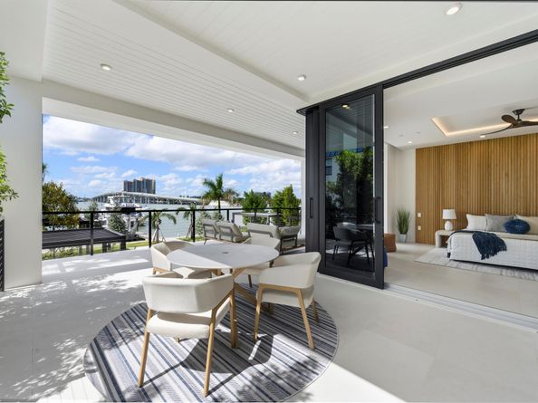 2323 Lake Drive 201, Singer Island FL 33404