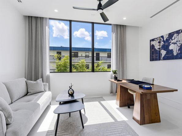 2323 Lake Drive 201, Singer Island FL 33404