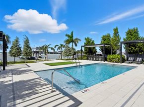 2323 Lake Drive 201, Singer Island FL 33404