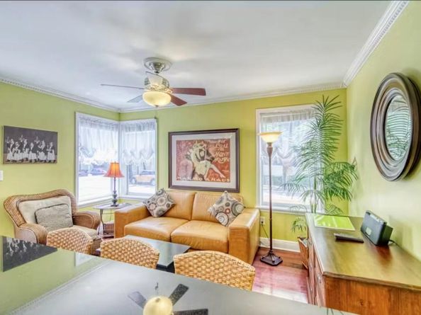 327 Connecticut St 21, Hollywood FL 33019