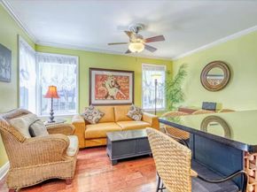 327 Connecticut St 21, Hollywood FL 33019