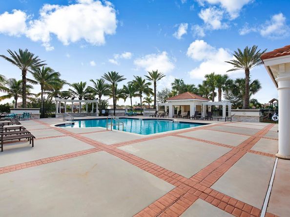 12293 Aviles Circle, Palm Beach Gardens FL 33418