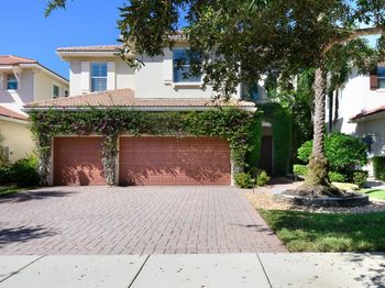 12293 Aviles Circle
