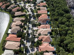 12293 Aviles Circle, Palm Beach Gardens FL 33418