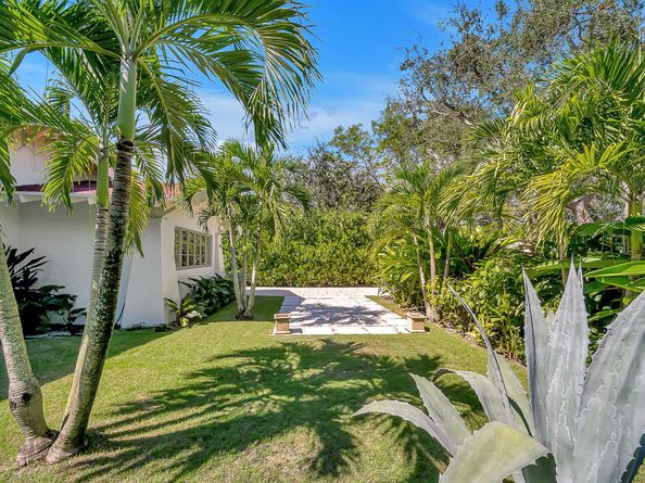 300 Barcelona Road, West Palm Beach FL 33401