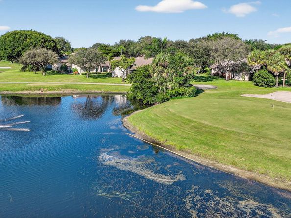 5152 Golfview Court 1826, Delray Beach FL 33484