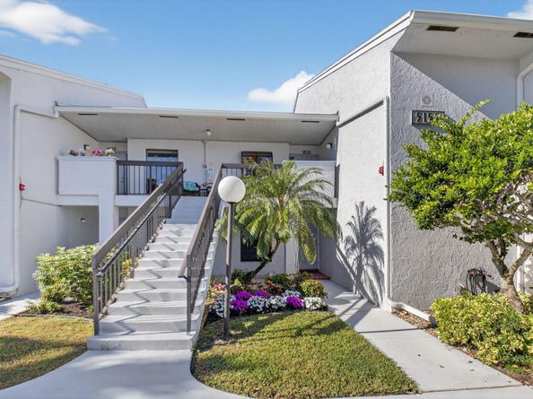 5152 Golfview Court 1826, Delray Beach FL 33484