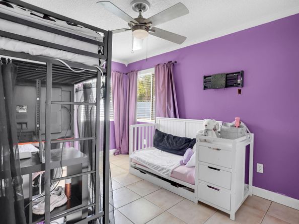 1200 Grandview Circle, Royal Palm Beach FL 33411