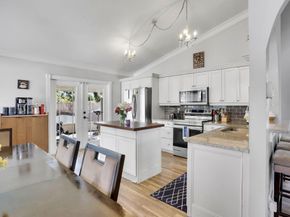 1200 Grandview Circle, Royal Palm Beach FL 33411