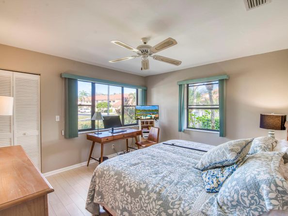 890 Windermere Way, Palm Beach Gardens FL 33418