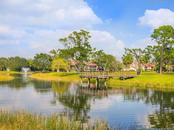 890 Windermere Way, Palm Beach Gardens FL 33418