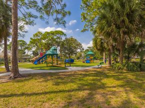 890 Windermere Way, Palm Beach Gardens FL 33418