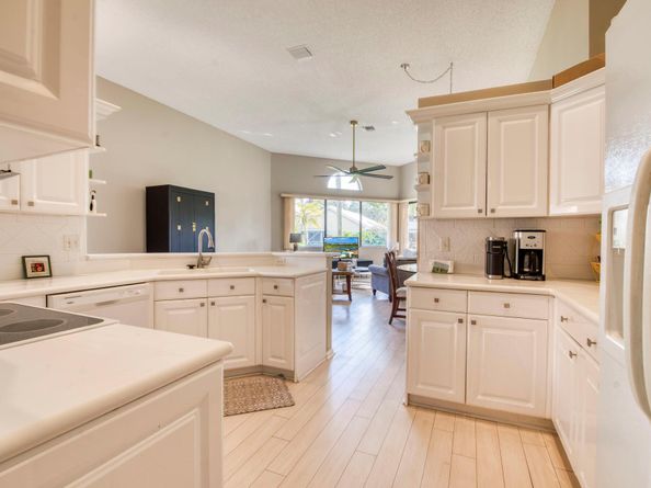 890 Windermere Way, Palm Beach Gardens FL 33418