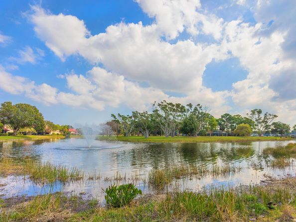 890 Windermere Way, Palm Beach Gardens FL 33418