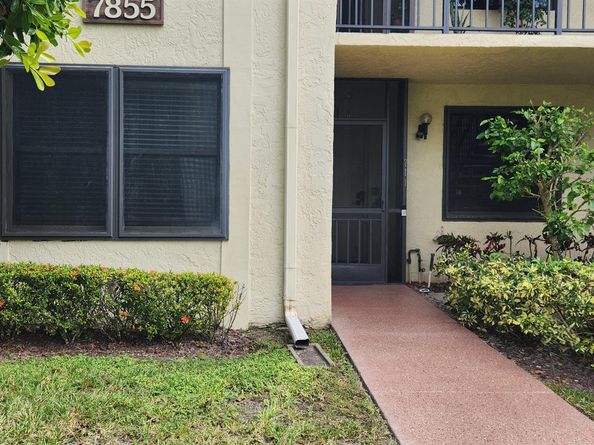 7855 Willow Spring Drive 711, Lake Worth FL 33467