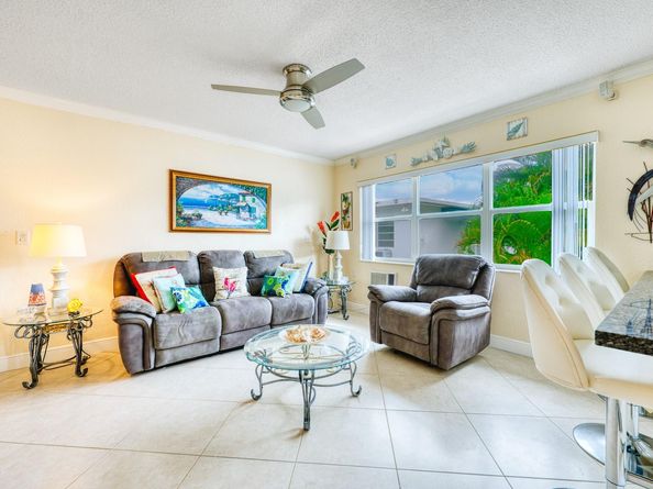 625 Orton Avenue 16, Fort Lauderdale FL 33304