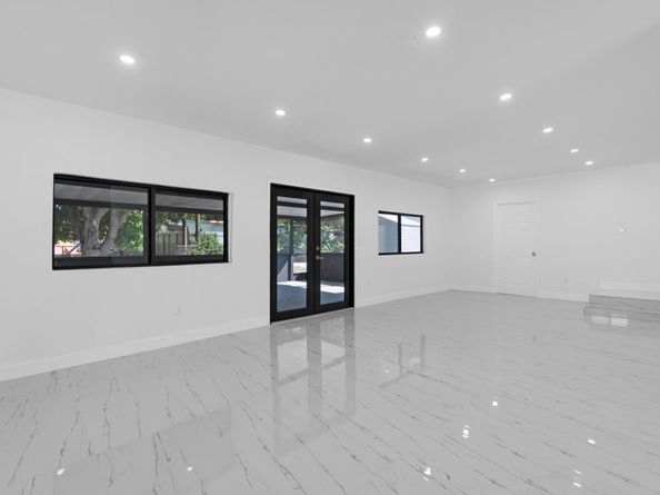 16011 NW 38th Ct, Opa Locka FL 33054