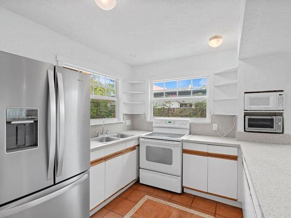 221 N Ocean Breeze, Lake Worth Beach FL 33460