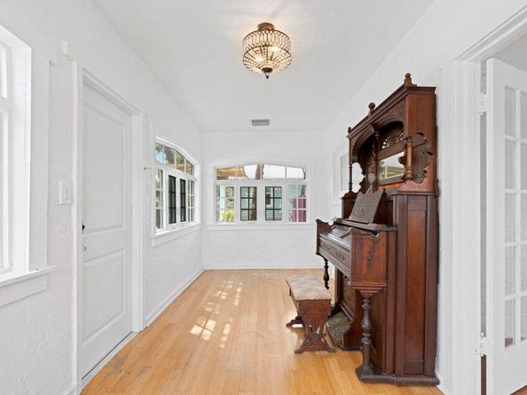 221 N Ocean Breeze, Lake Worth Beach FL 33460