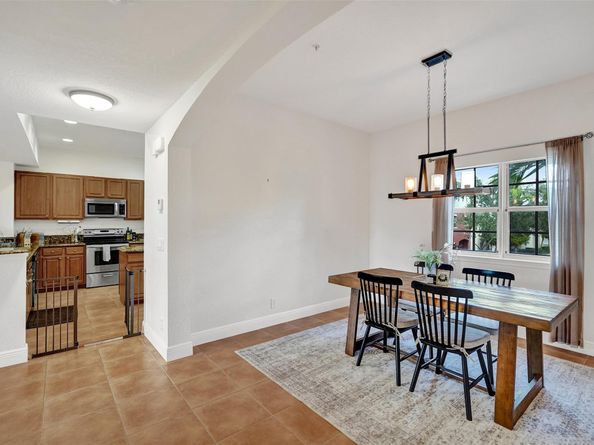 228 SW 6th Ct 228, Pompano Beach FL 33060