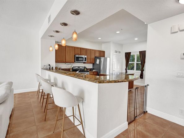 228 SW 6th Ct 228, Pompano Beach FL 33060