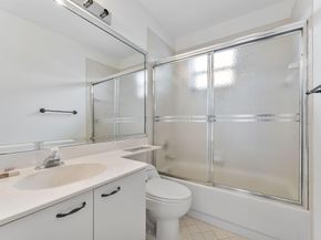 4400 NW 30th Street 328, Coconut Creek FL 33066