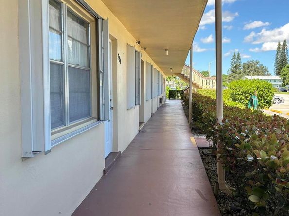 243 Northampton M 243, West Palm Beach FL 33417