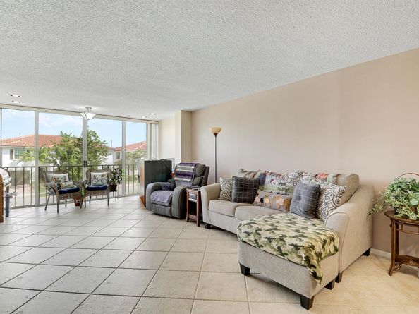 4070 Tivoli Court 204, Lake Worth FL 33467