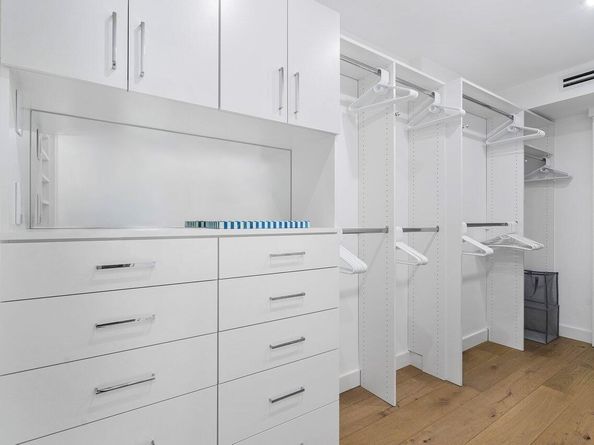 100 Worth Avenue 220, Palm Beach FL 33480