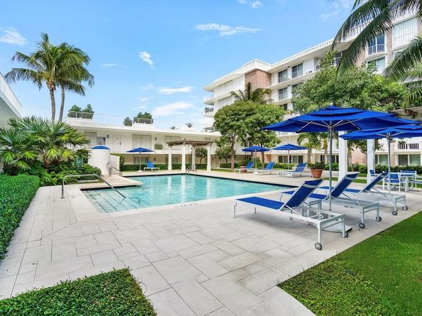 100 Worth Avenue 220, Palm Beach FL 33480