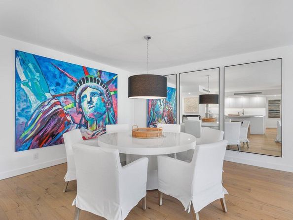 100 Worth Avenue 220, Palm Beach FL 33480