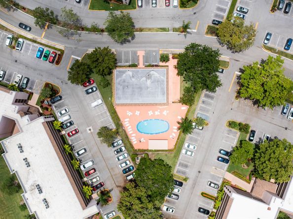 10422 NW 24th Place 408, Sunrise FL 33322