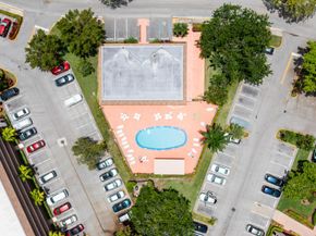 10422 NW 24th Place 408, Sunrise FL 33322