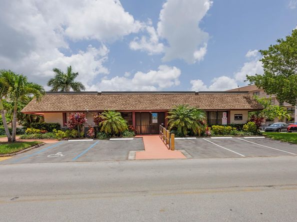 10422 NW 24th Place 408, Sunrise FL 33322