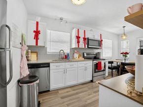 501 S E St, Lake Worth Beach FL 33460