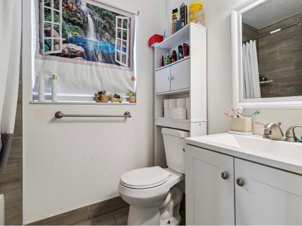 501 S E St, Lake Worth Beach FL 33460