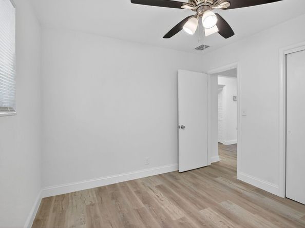 1425 S 24th Court, Hollywood FL 33020