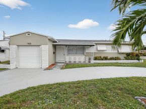1425 S 24th Court, Hollywood FL 33020