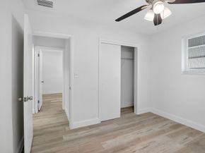 1425 S 24th Court, Hollywood FL 33020